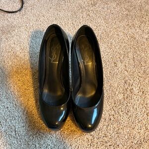 Yves Saint Laurent Glossy Black Heels